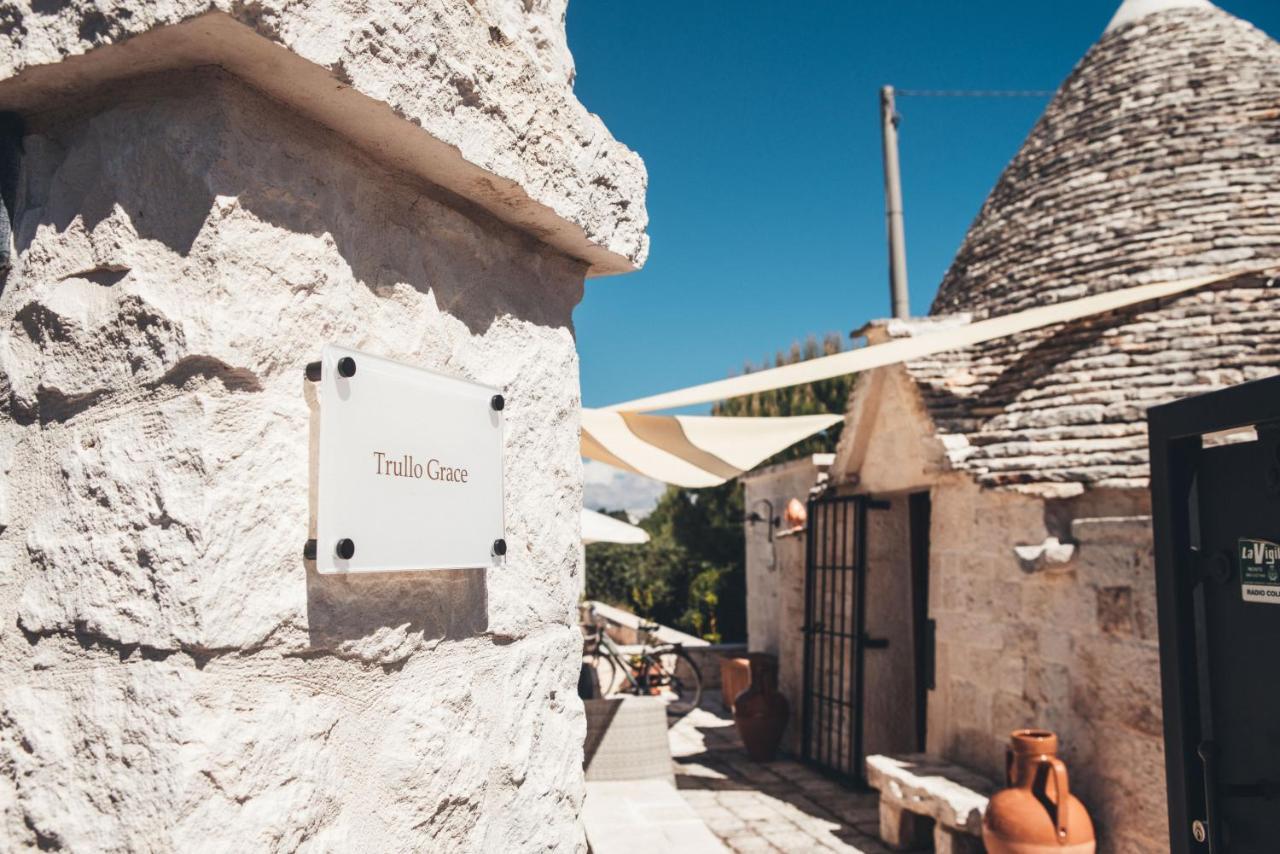 Trullo Grace -Trulli Anti' Charme & Relax Bed and Breakfast Alberobello Exteriör bild